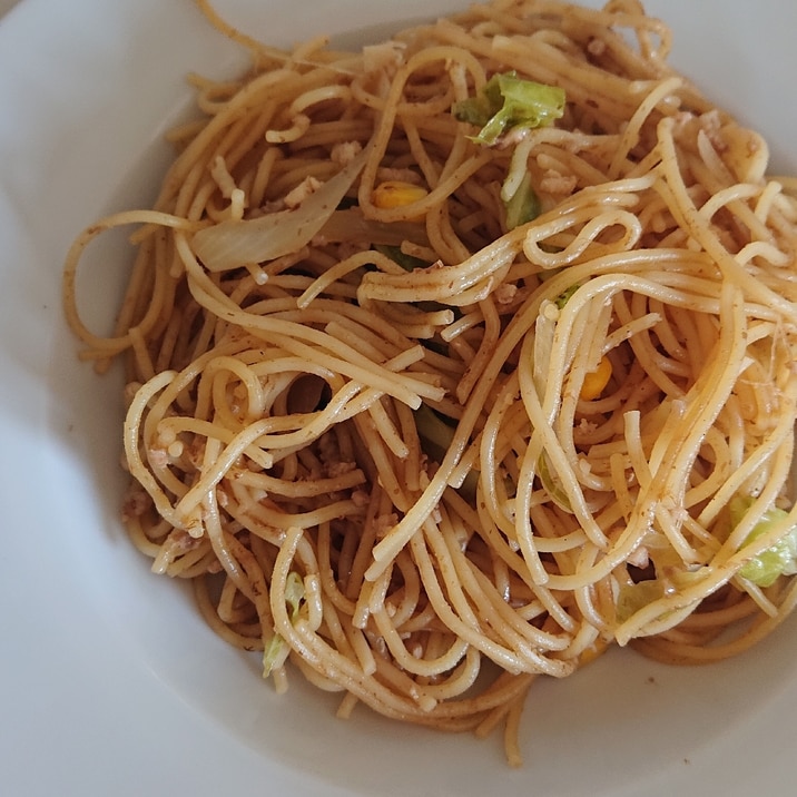 《中華麺の代わりに》スパゲッティで焼きそば風パスタ